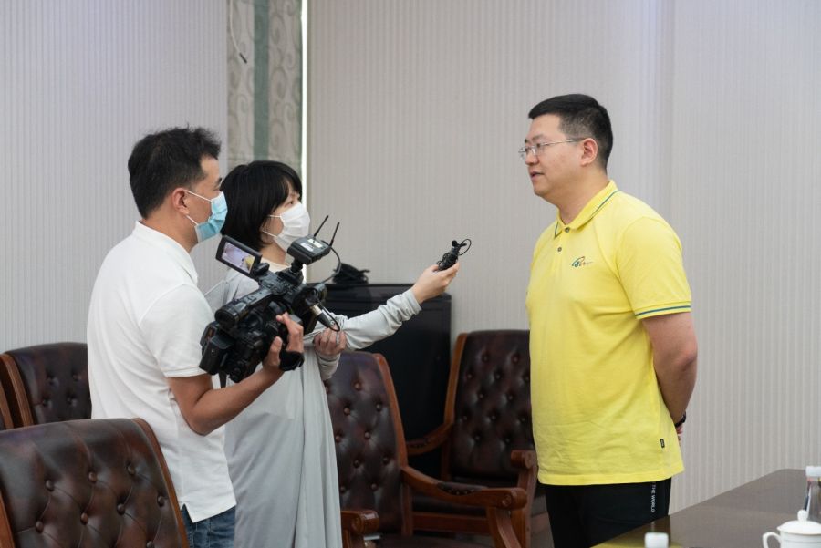 1663986786561937VEUA.jpg DSC04494.jpg