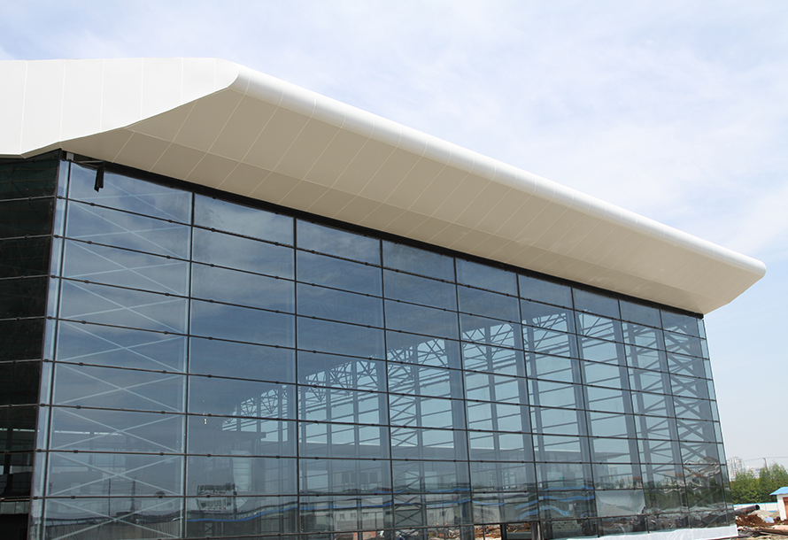 彩鋼巖棉夾芯板工藝如何？